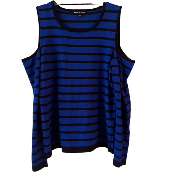 Cable & Gauge Cold Shoulder Sweater. Size L - Picture 1 of 4